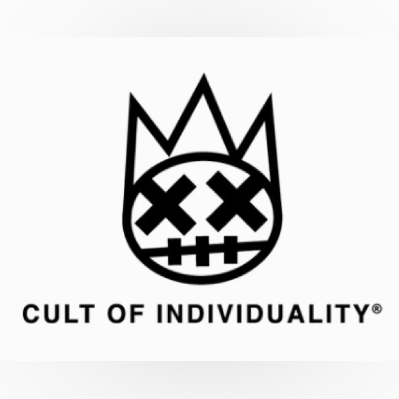 CULT OF INDIVIDUALITY brand Hagen style relaxed jeans. Size 36/34. Gently worn. - Picture 7 of 7